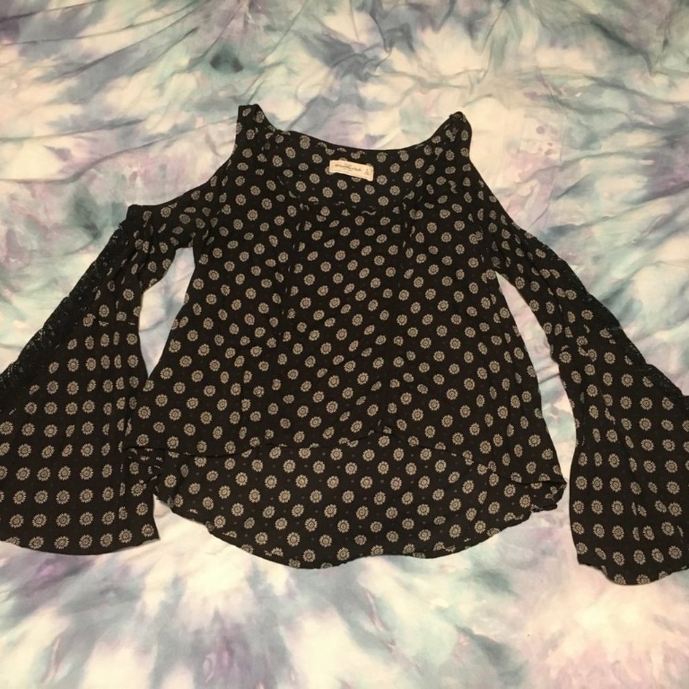 AEO Open Shoulder Top